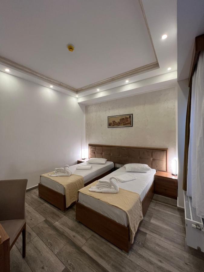 Hotel Eka 3*